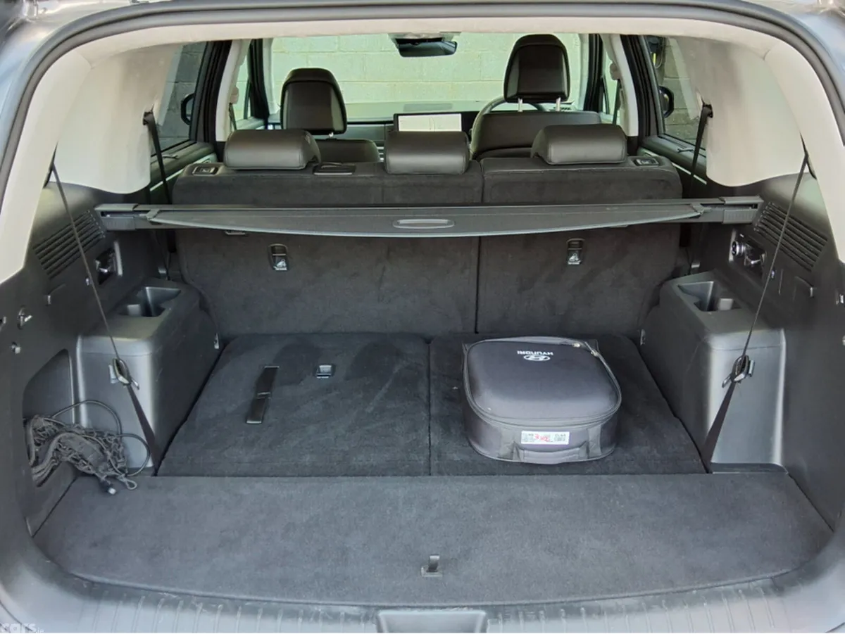 Hyundai Santa Fe SUV, Petrol Plug-in Hybrid, 2025, Grey