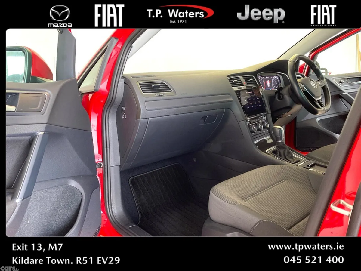 Volkswagen Golf Hatchback, Petrol, 2018, Red