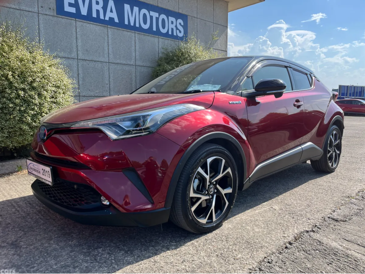 Toyota C-HR SUV, Petrol Hybrid, 2019, Red
