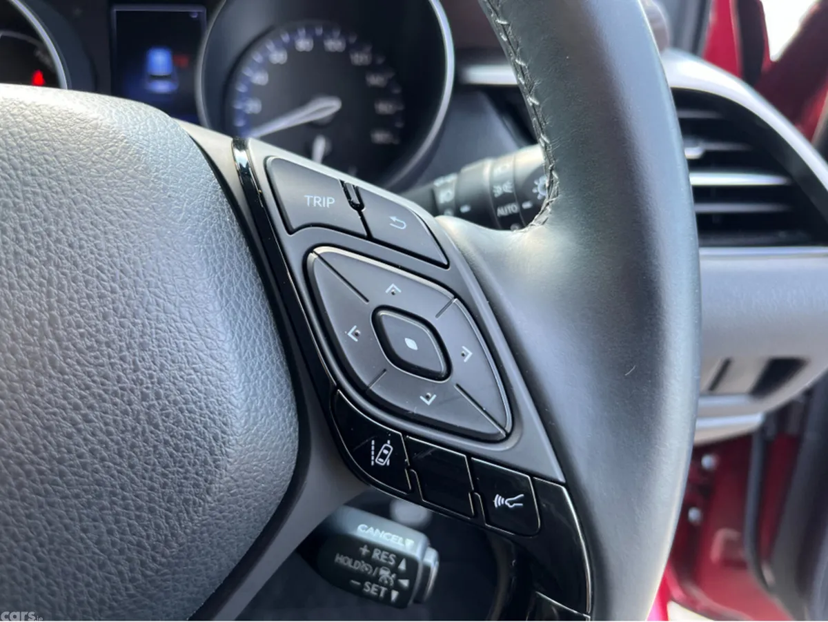 Toyota C-HR SUV, Petrol Hybrid, 2019, Red