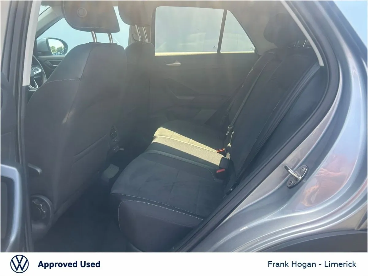 Volkswagen T-Roc SUV, Petrol, 2024, Grey