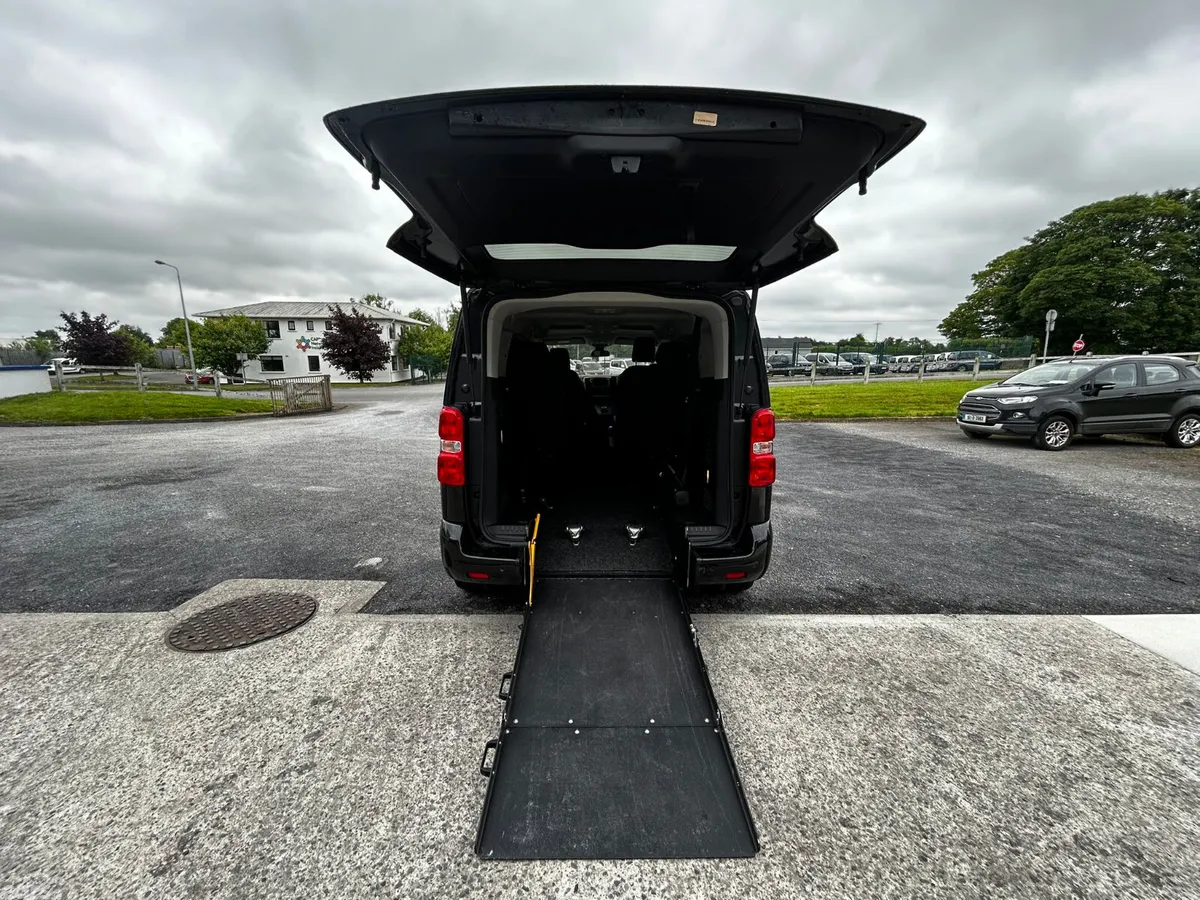 Citroen Spacetourer MPV, Diesel, 2024, Black