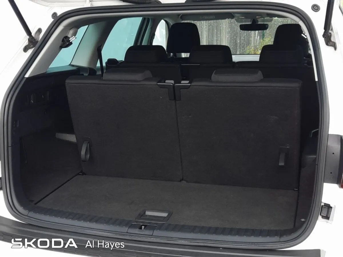 Skoda Kodiaq MPV, Diesel, 2021, White