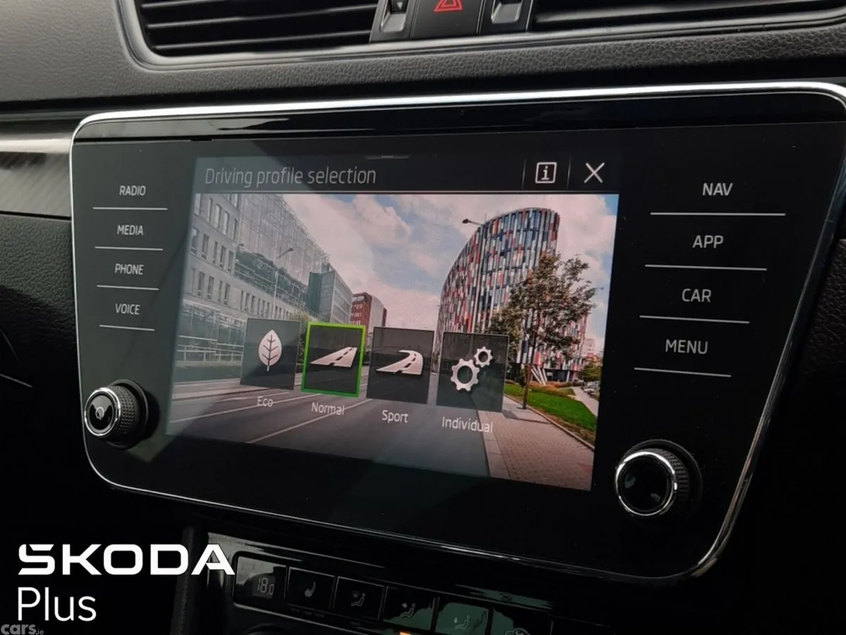 Skoda Superb Saloon, Diesel, 2024, Black