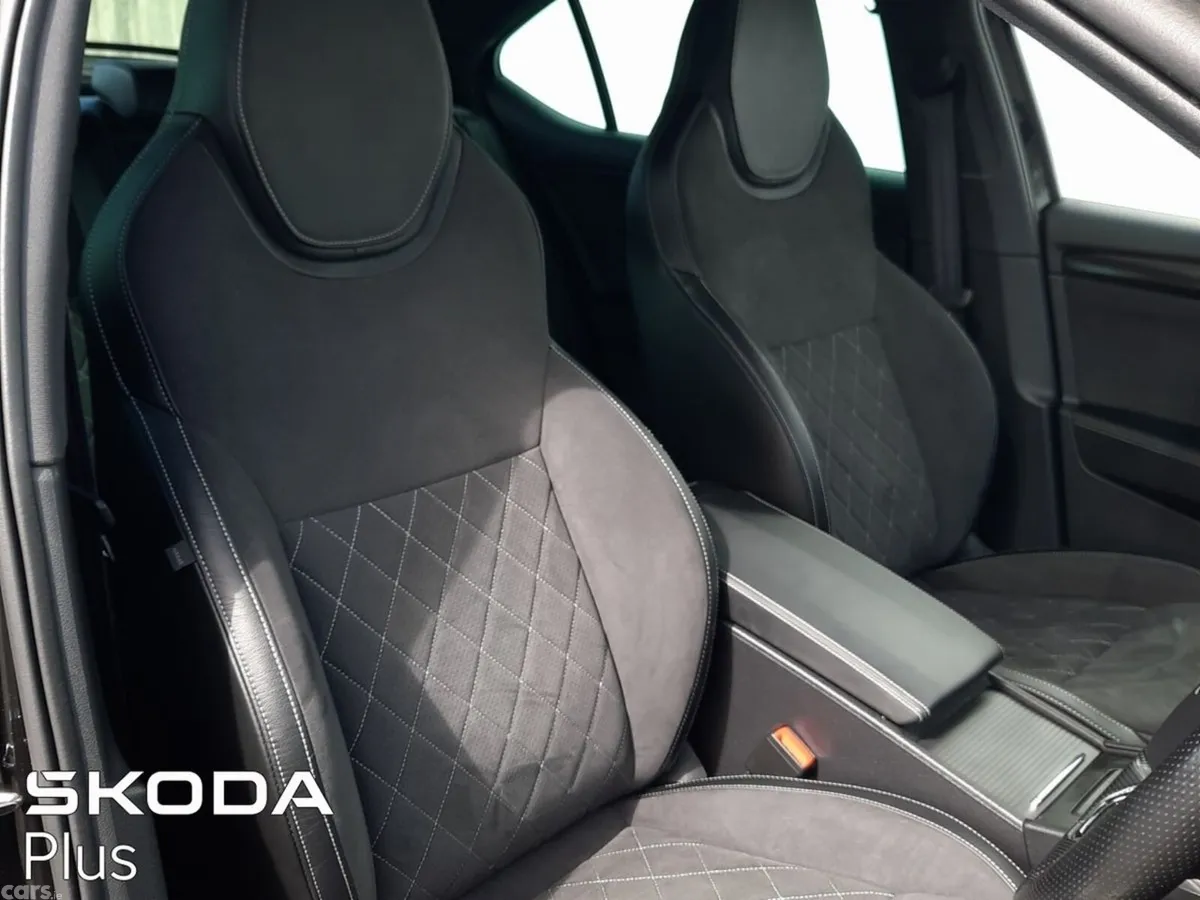 Skoda Superb Saloon, Diesel, 2024, Black