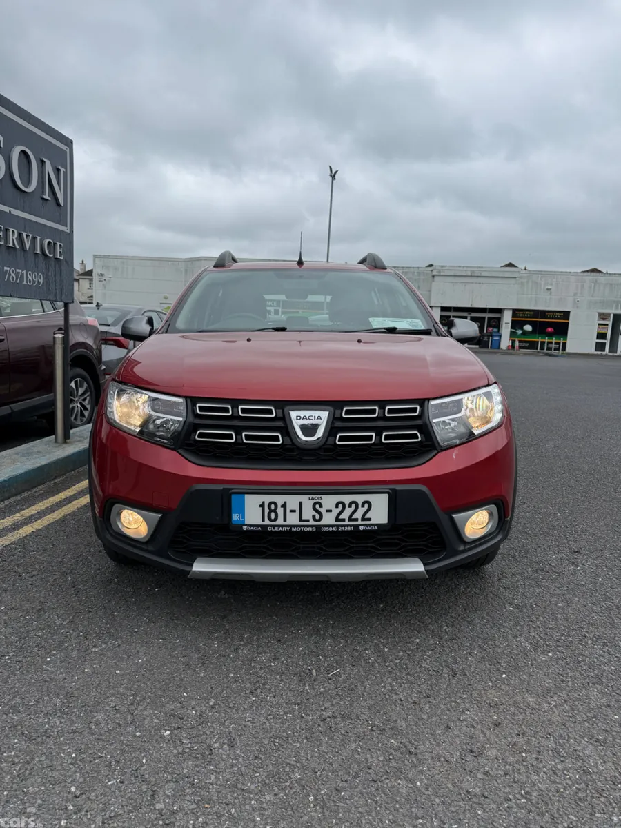 Dacia Sandero Stepway Hatchback, Diesel, 2018, Red