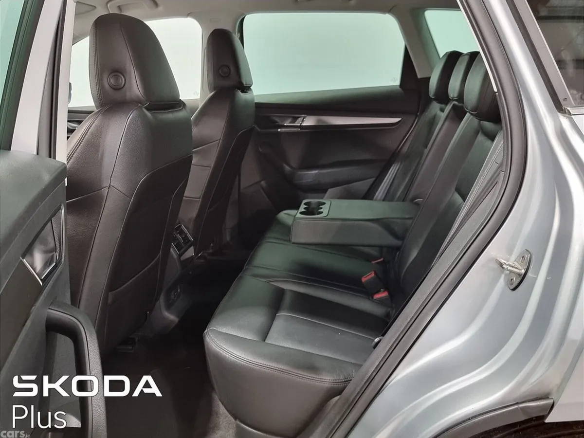 Skoda Karoq SUV, Diesel, 2022, Silver