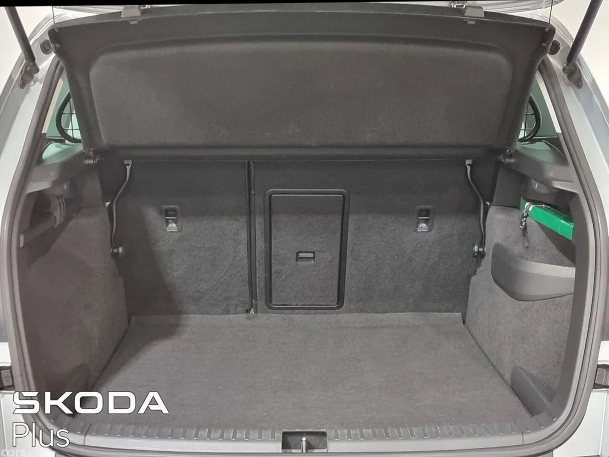 Skoda Karoq SUV, Diesel, 2022, Silver