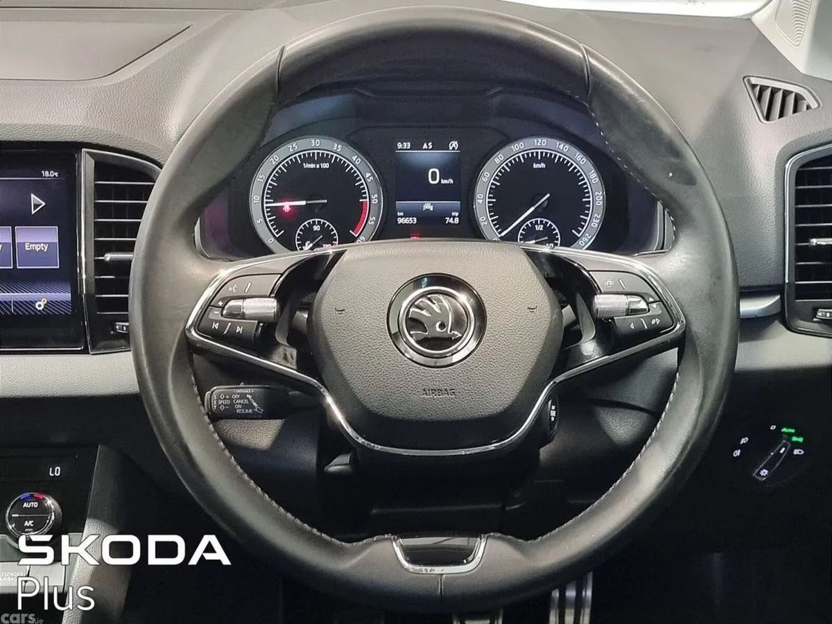 Skoda Karoq SUV, Diesel, 2022, Silver