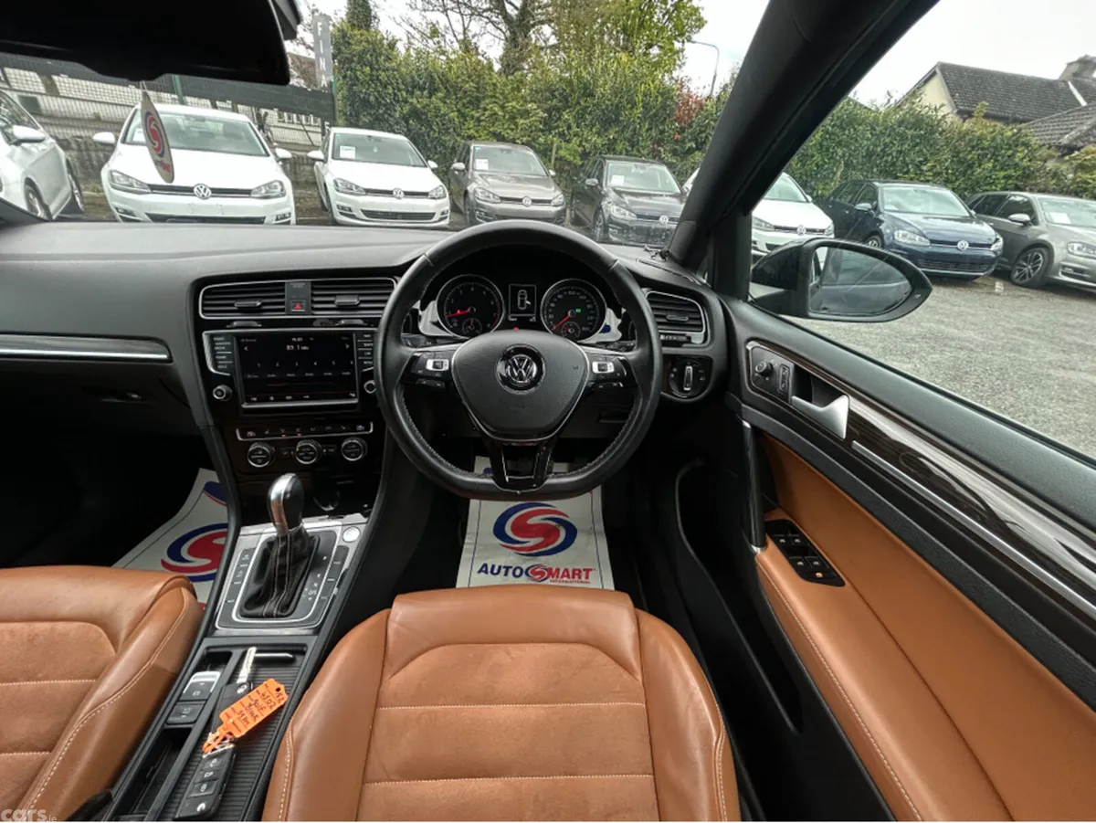 Volkswagen Golf Hatchback, Petrol, 2016, Black