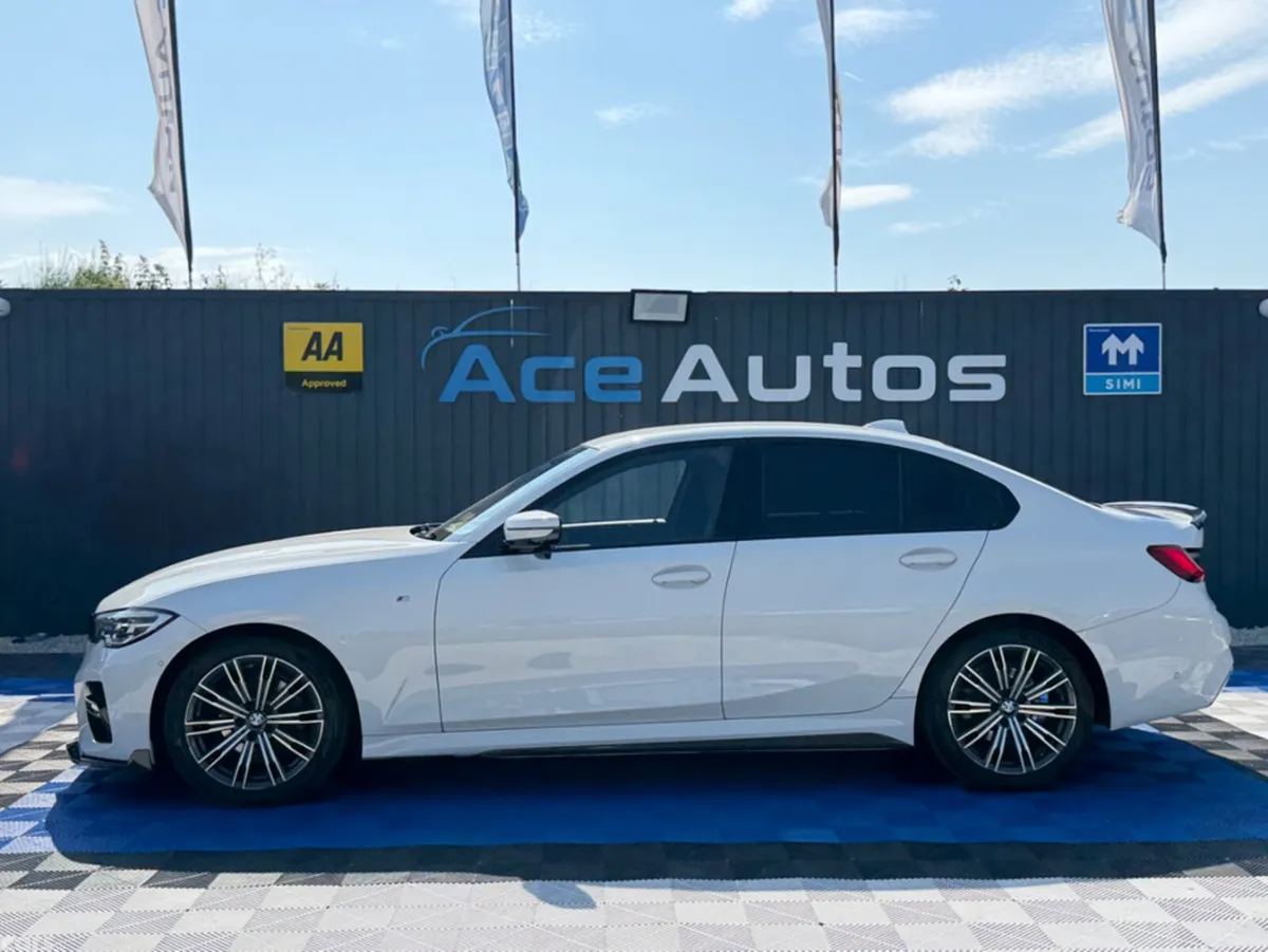 BMW 3-Series Saloon, Diesel, 2019, White