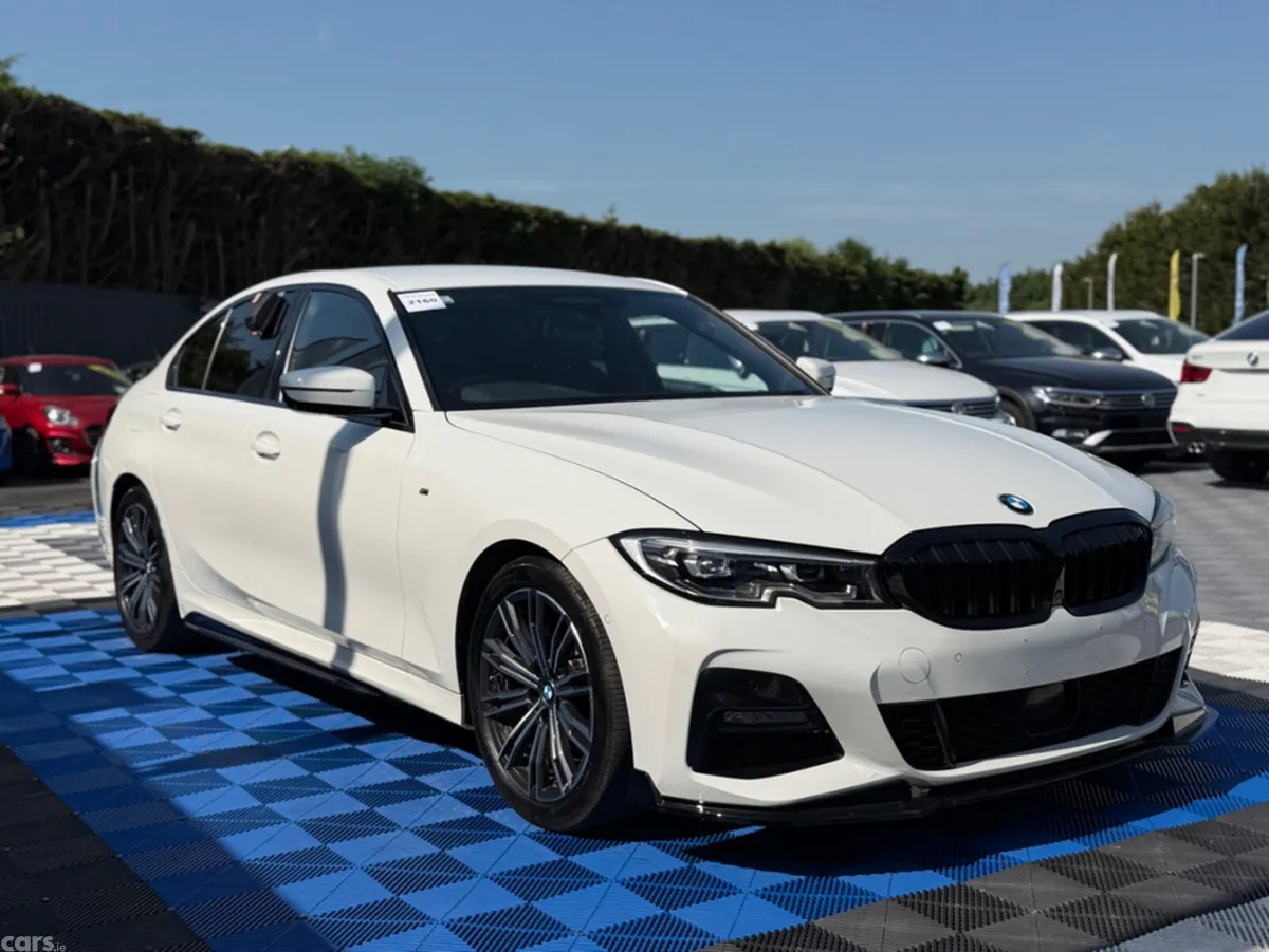 BMW 3-Series Saloon, Diesel, 2019, White