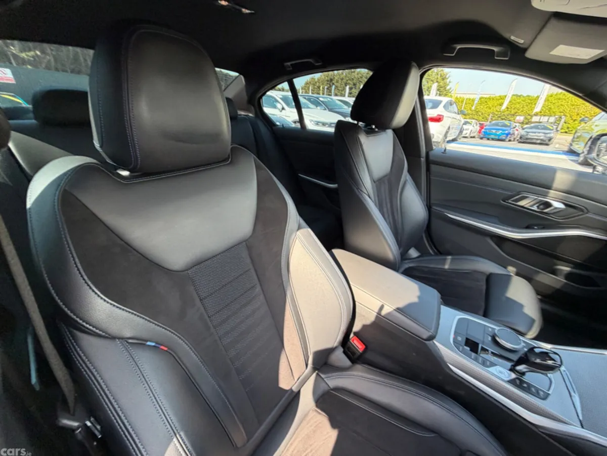 BMW 3-Series Saloon, Diesel, 2019, White