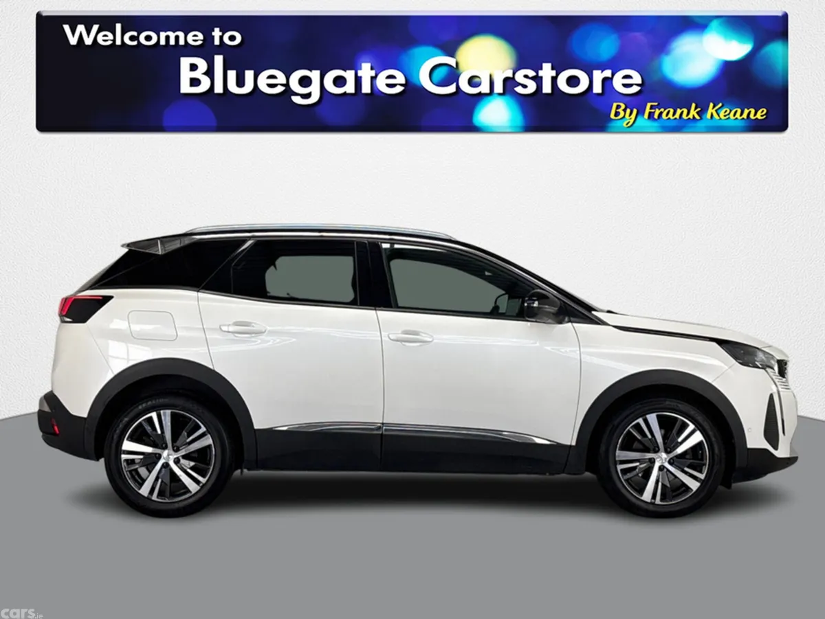Peugeot 3008 MPV, Diesel, 2023, White