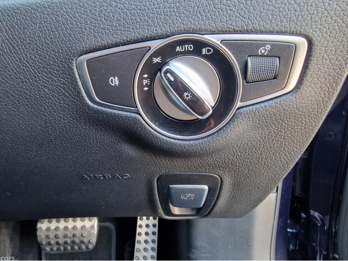 Mercedes-Benz E-Class Saloon, Diesel, 2019, Blue