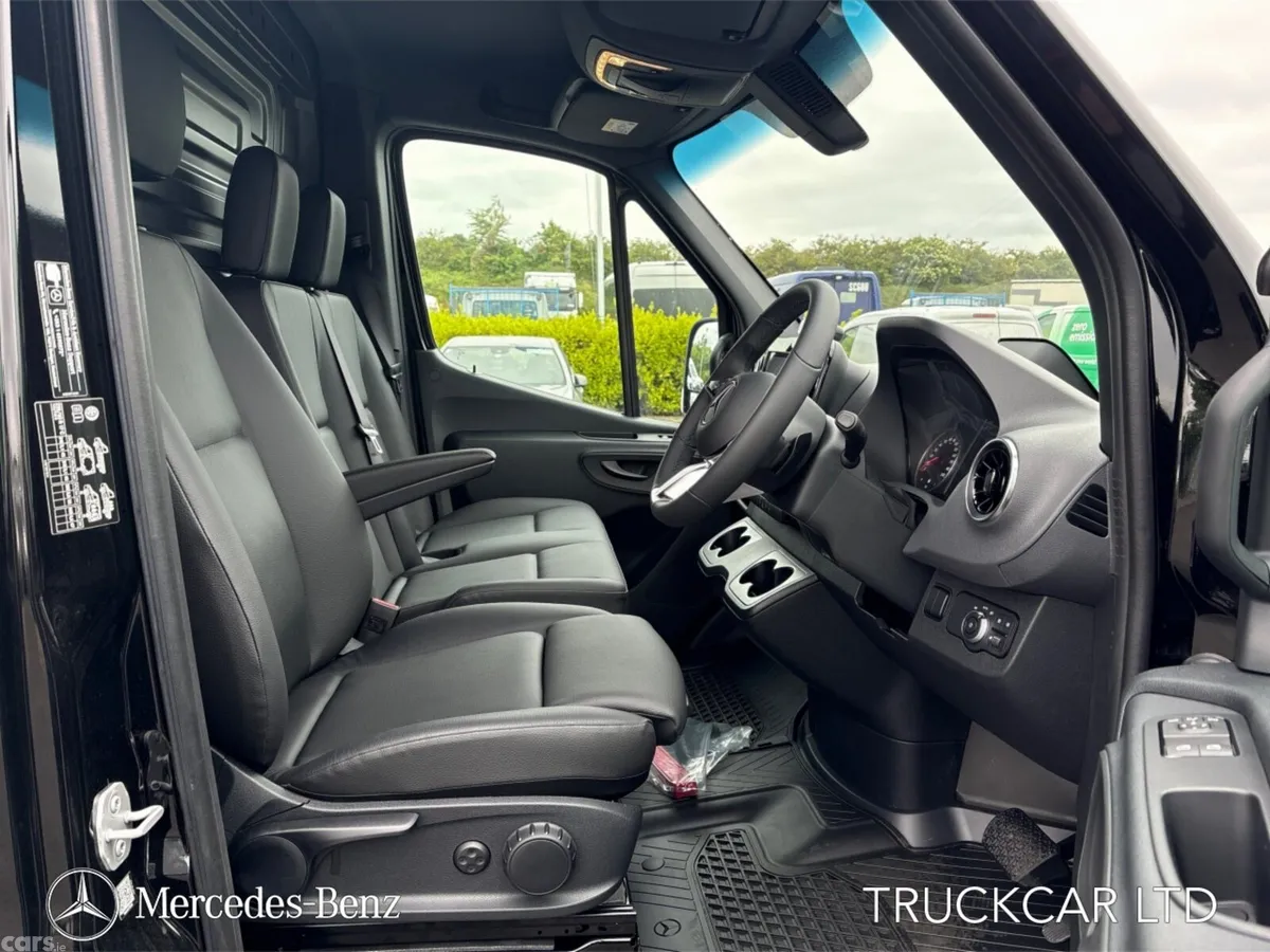 Mercedes-Benz Sprinter Van, Diesel, 2026, Black