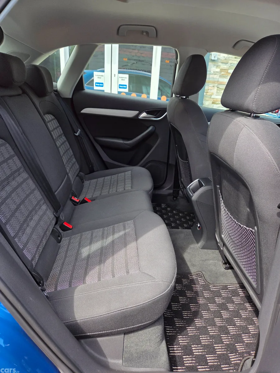 Audi Q3 Hatchback, Petrol, 2015, Blue