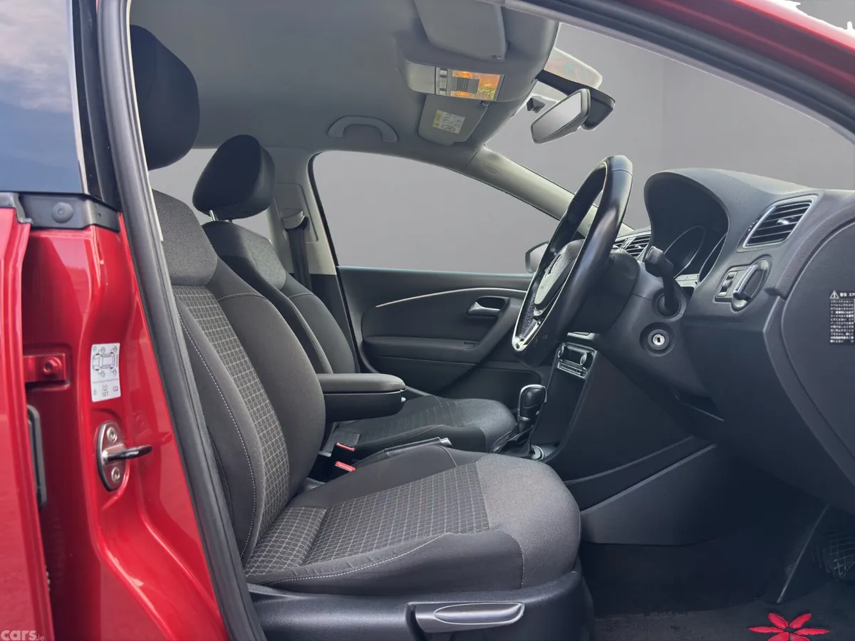 Volkswagen Polo Hatchback, Petrol, 2016, Red