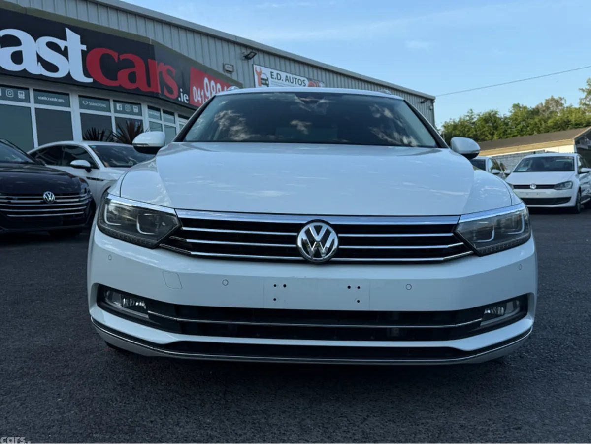 Volkswagen Passat Estate, Diesel, 2018, White