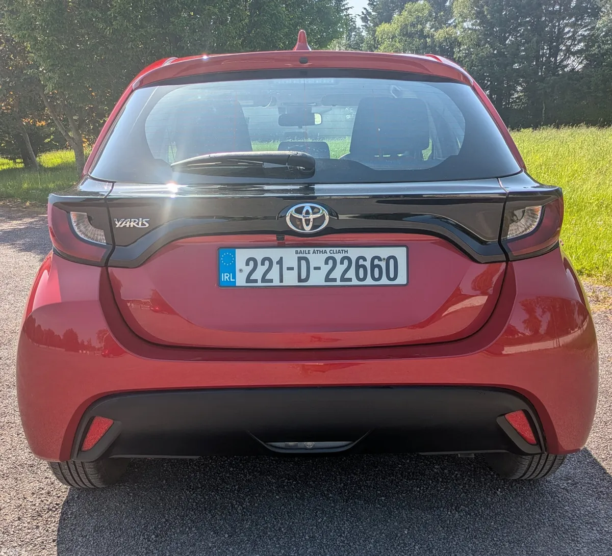 Toyota Yaris Hatchback, Petrol, 2022, Red
