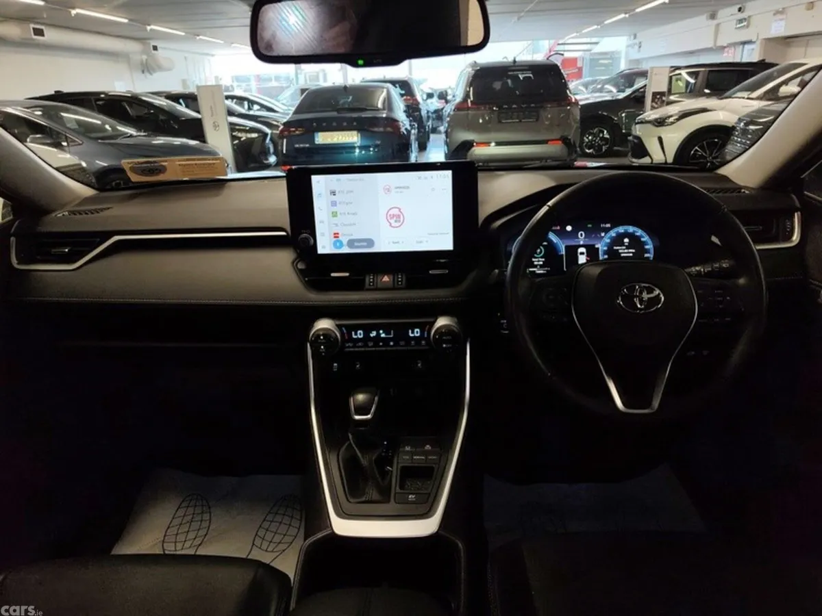 Toyota RAV4 SUV, Petrol Hybrid, 2023, Grey
