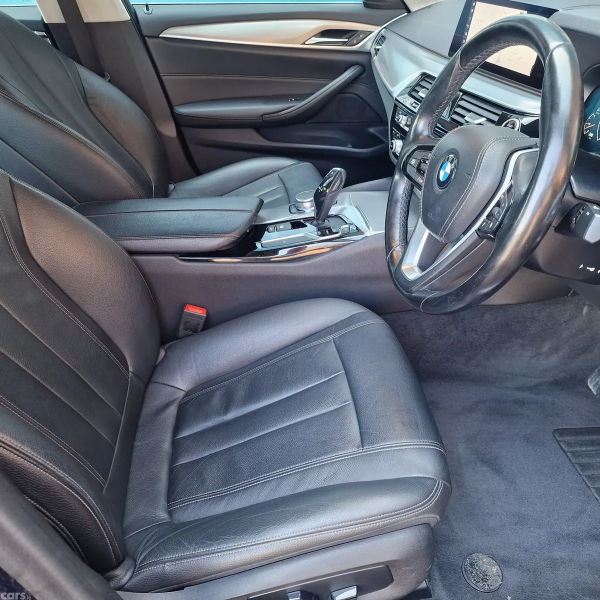BMW 5-Series Saloon, Diesel, 2019, Blue