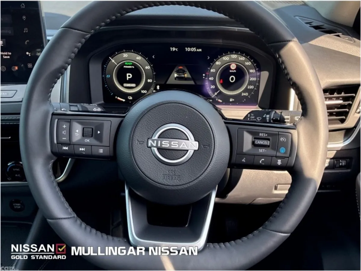 Nissan Qashqai SUV, Petrol Hybrid, 2026, Red