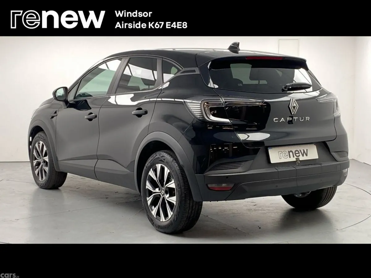 Renault Captur Hatchback, Petrol, 2025, Black