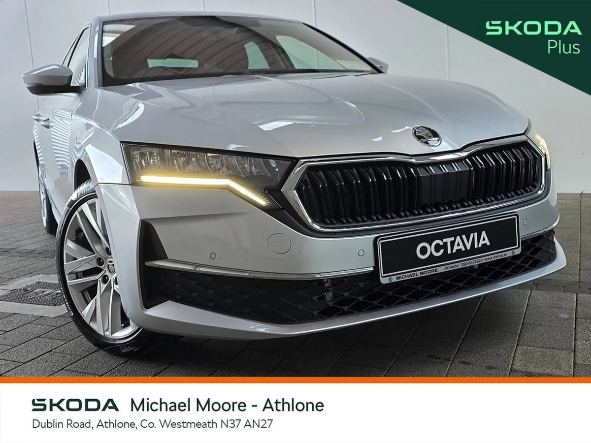 Skoda Octavia Saloon, Diesel, 2027, Silver