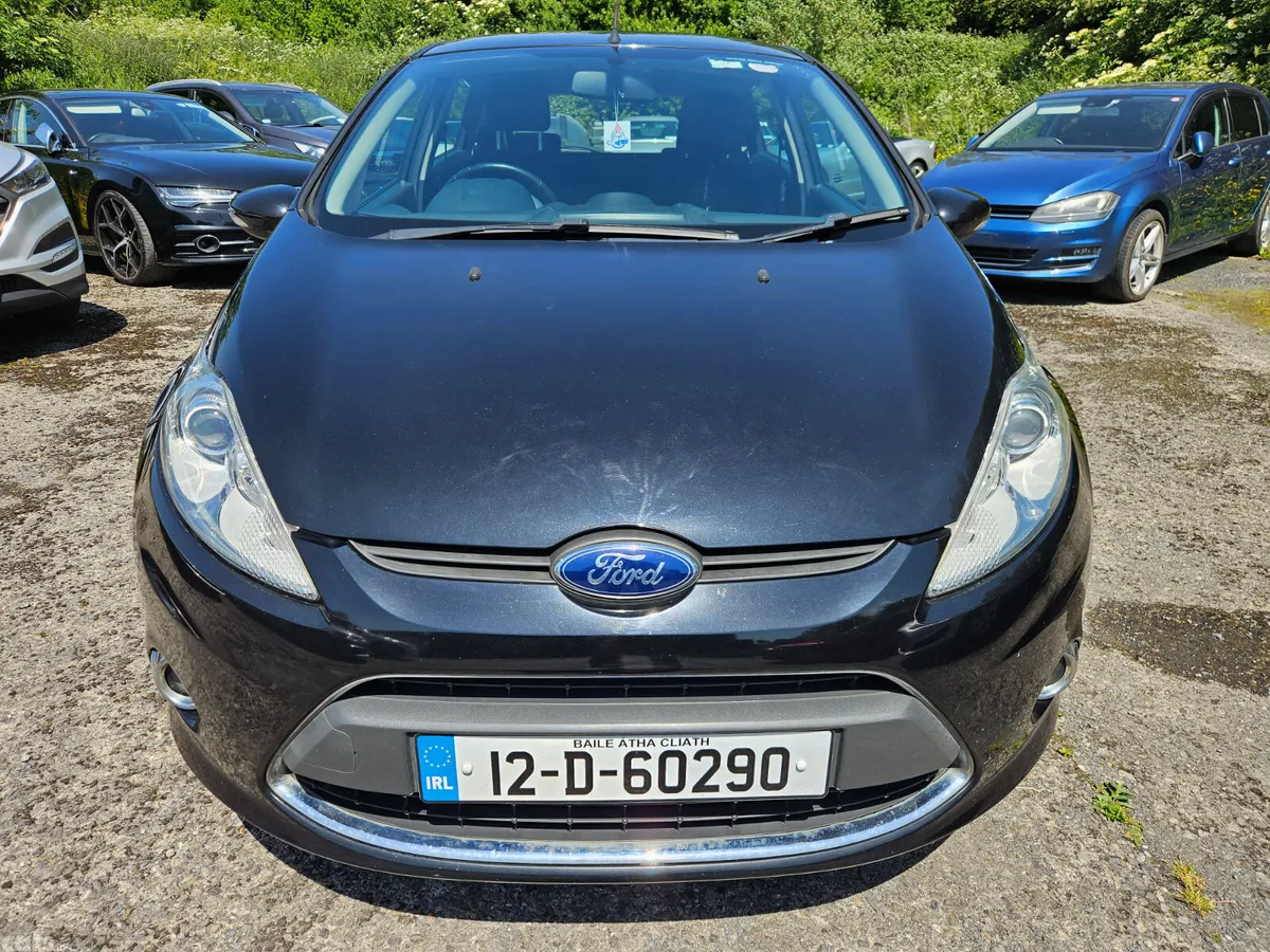 Ford Fiesta Hatchback, Petrol, 2012, Black
