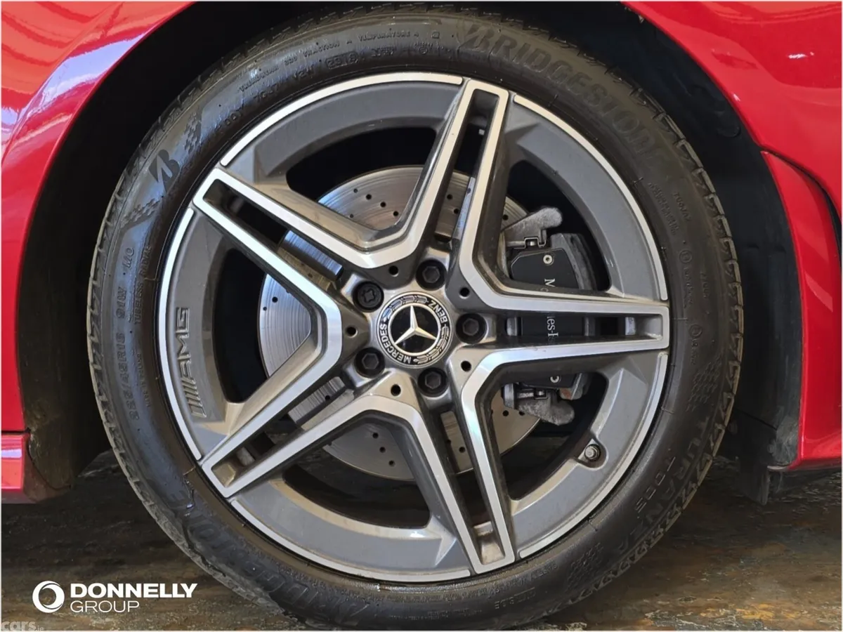 Mercedes-Benz CLA Estate, Diesel, 2019, Red