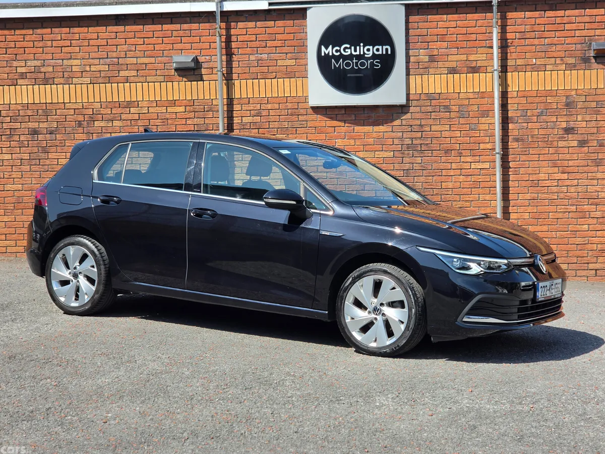 Volkswagen Golf Estate, Petrol, 2022, Black