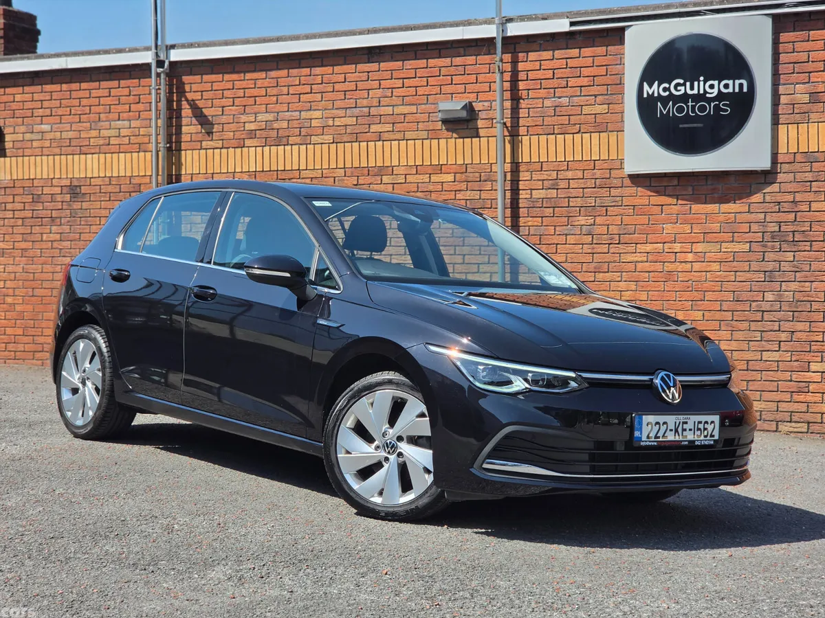 Volkswagen Golf Estate, Petrol, 2022, Black