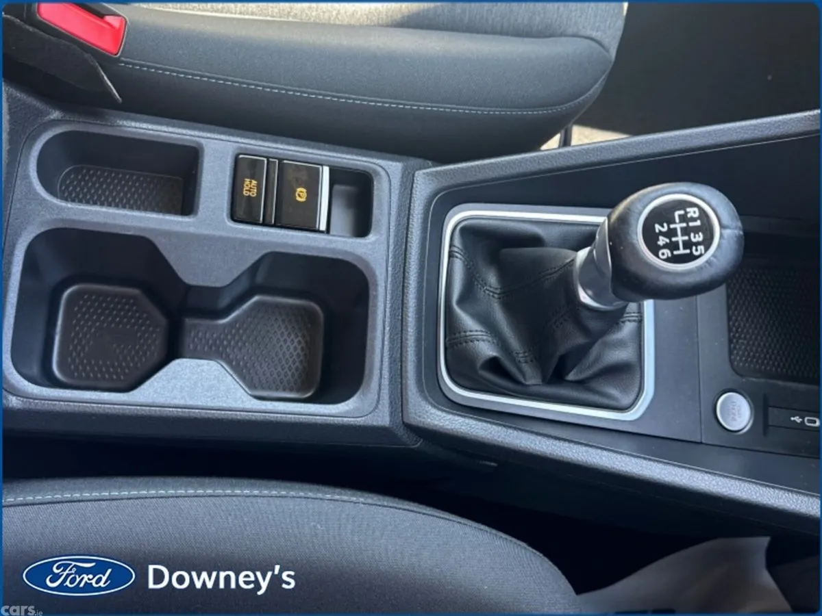 Ford Transit Connect MPV, Petrol, 2024, Blue