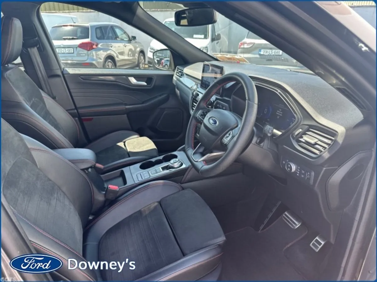 Ford Kuga SUV, Petrol Hybrid, 2023, Grey