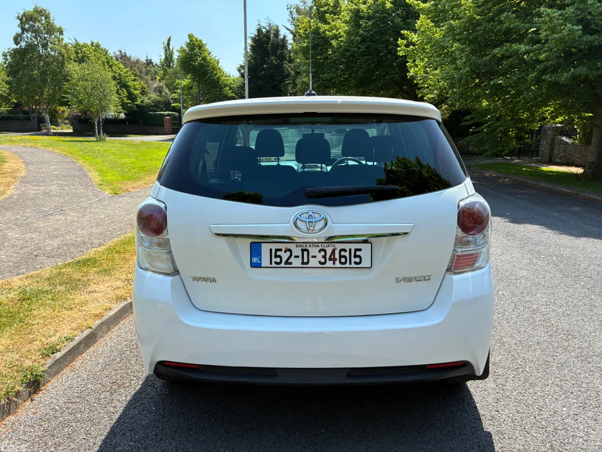 Toyota Verso MPV, Petrol, 2015, White