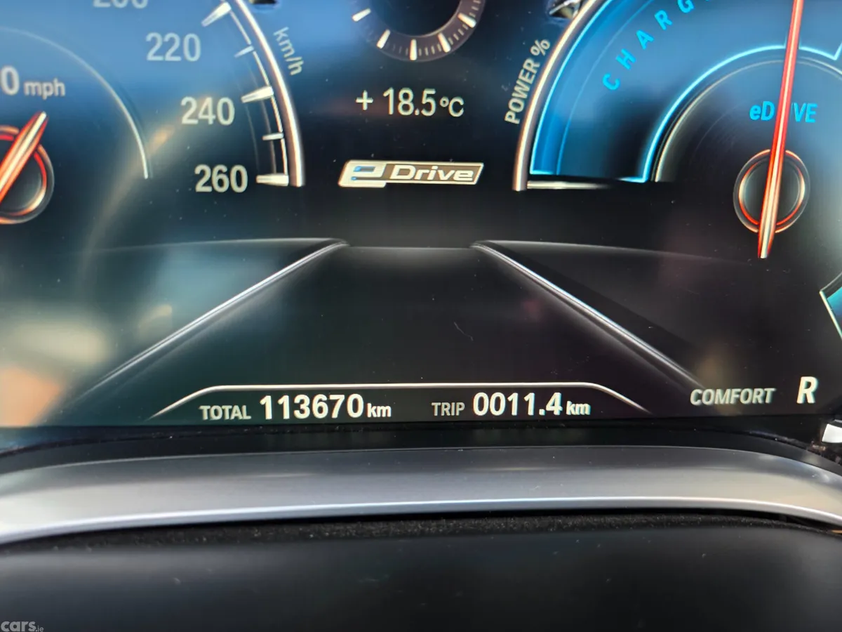 BMW 7-Series Saloon, Petrol Plug-in Hybrid, 2017, Grey