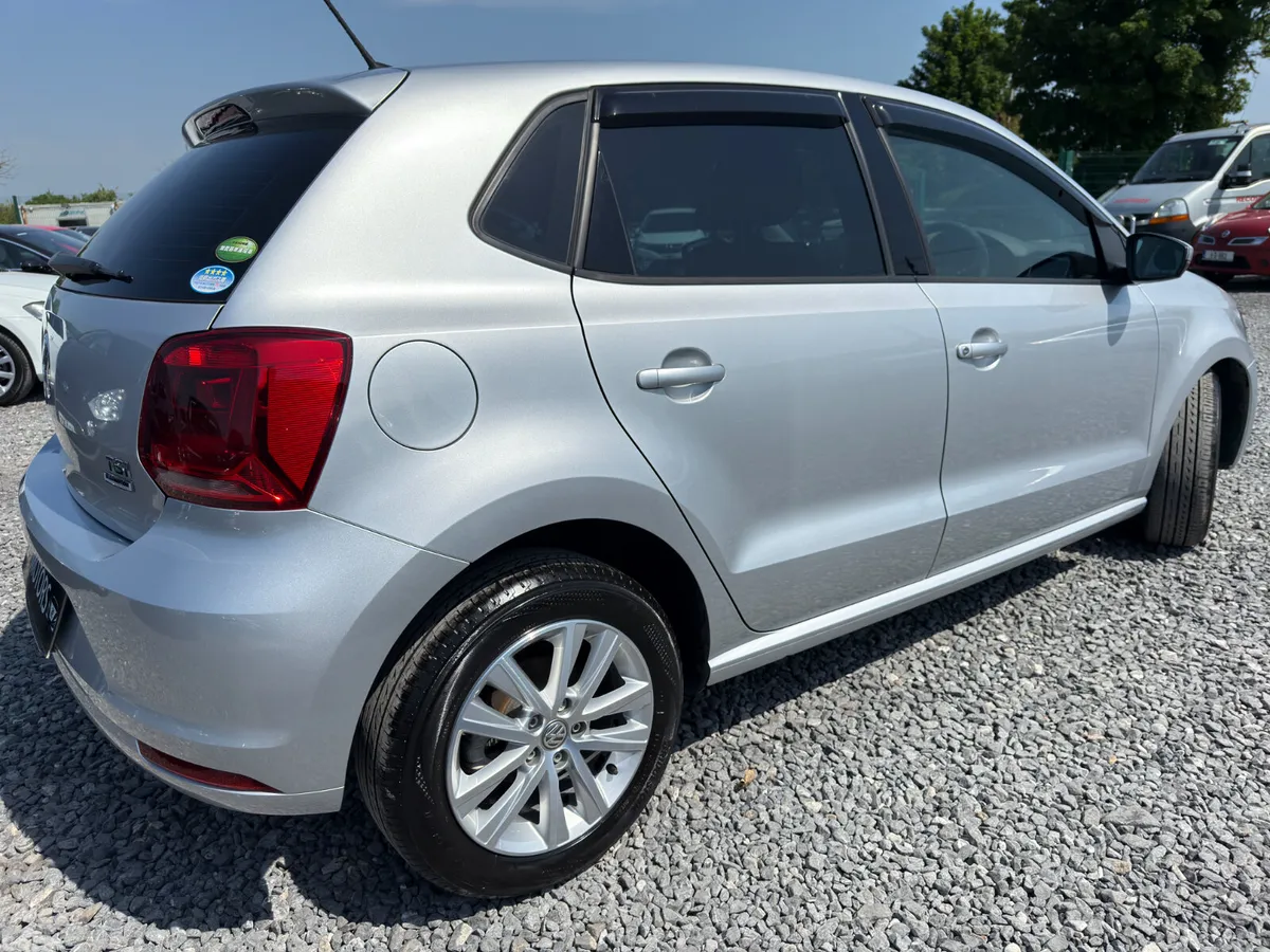 Volkswagen Polo Hatchback, Petrol, 2017, Silver