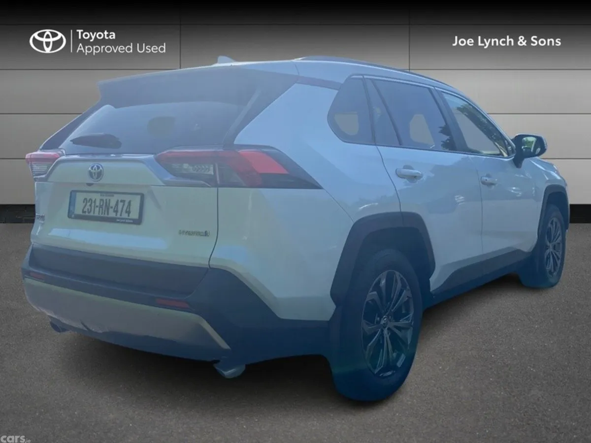 Toyota RAV4 SUV, Petrol Hybrid, 2023, White