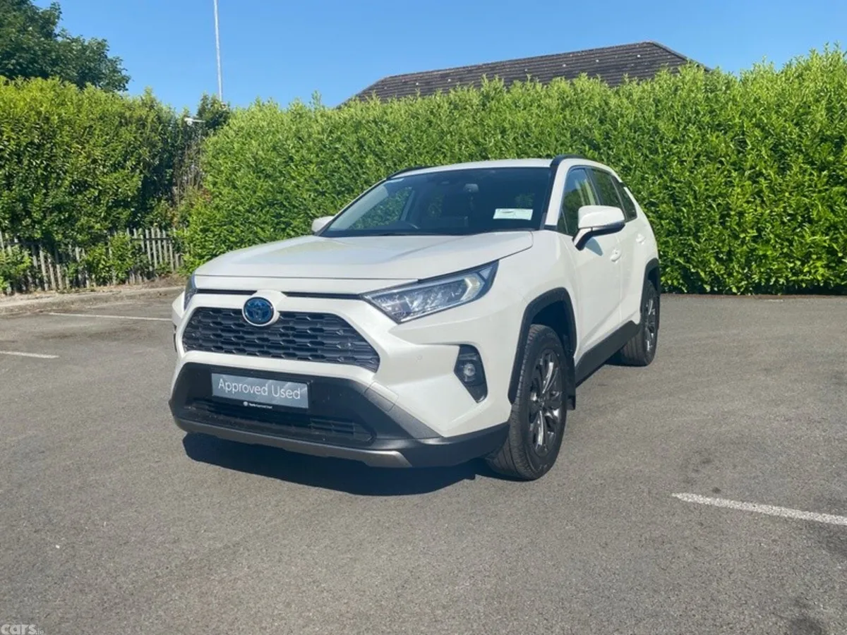 Toyota RAV4 SUV, Petrol Hybrid, 2023, White