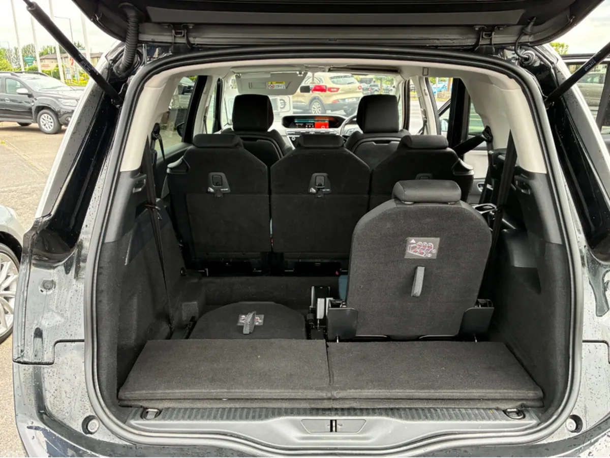 Citroen C4 MPV, Diesel, 2019, Black
