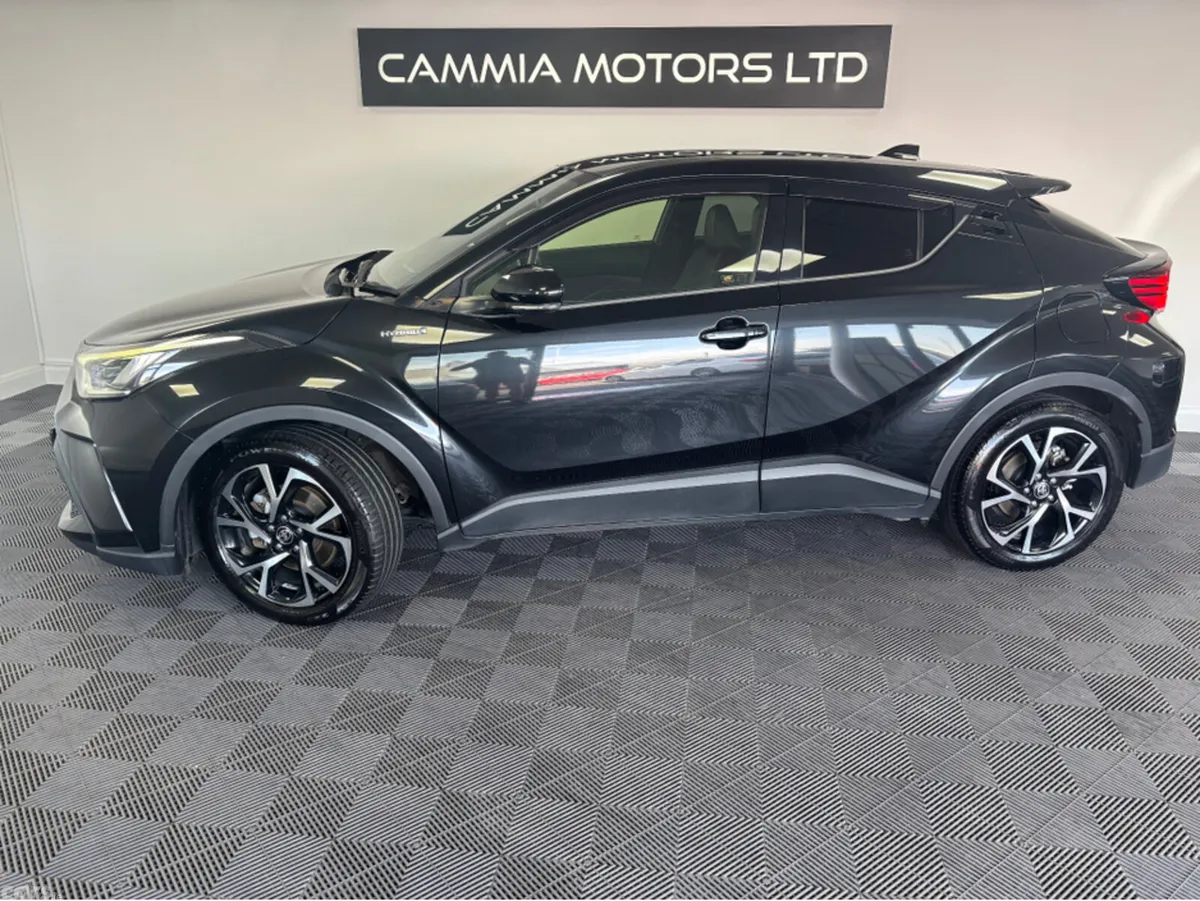 Toyota C-HR SUV, Petrol Hybrid, 2020, Black