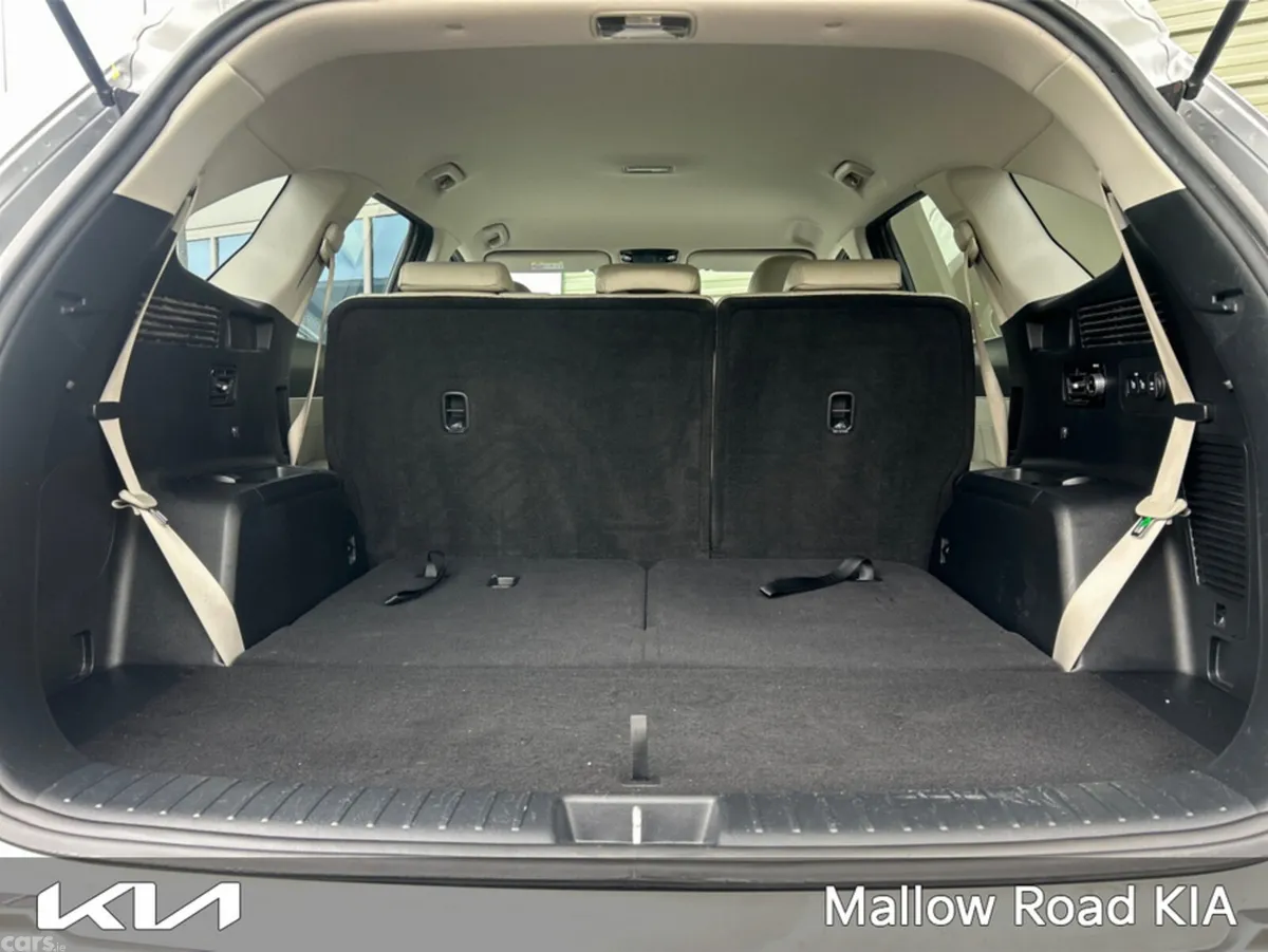 Kia Sorento MPV, Petrol Plug-in Hybrid, 2023, Grey