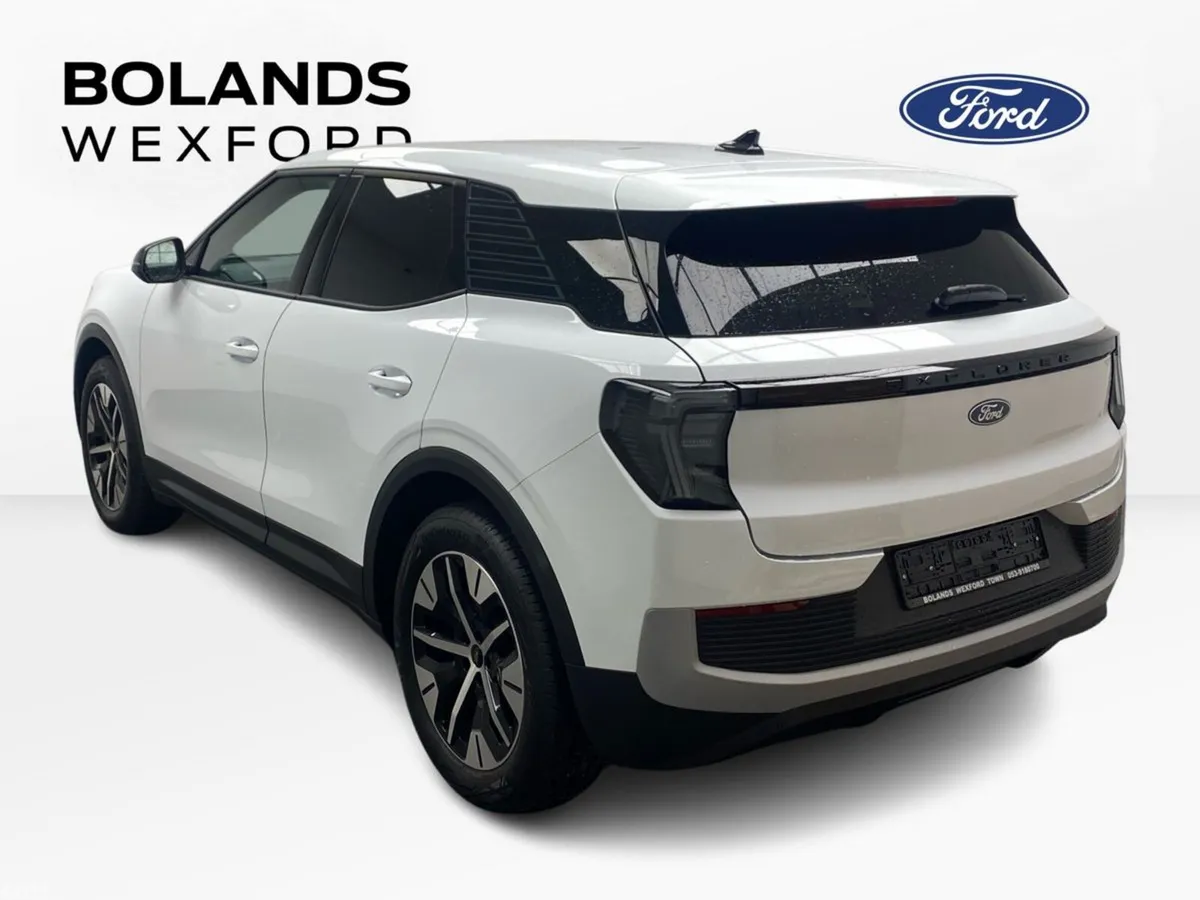 Ford Explorer Van, Electric, 2026, White