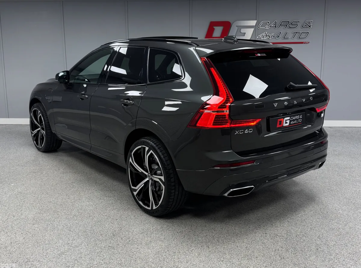 Volvo XC60 SUV, Petrol Plug-in Hybrid, 2021, Grey