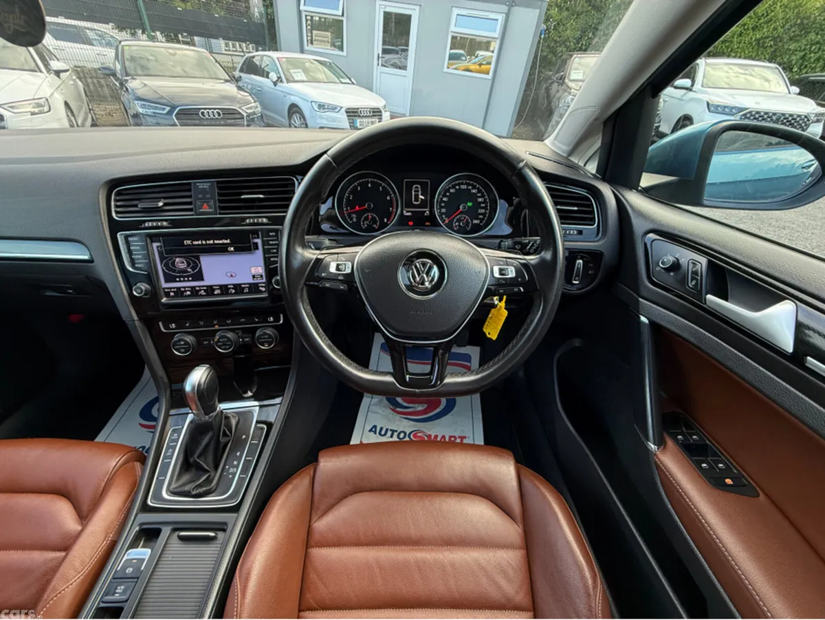 Volkswagen Golf Hatchback, Petrol, 2014, Blue