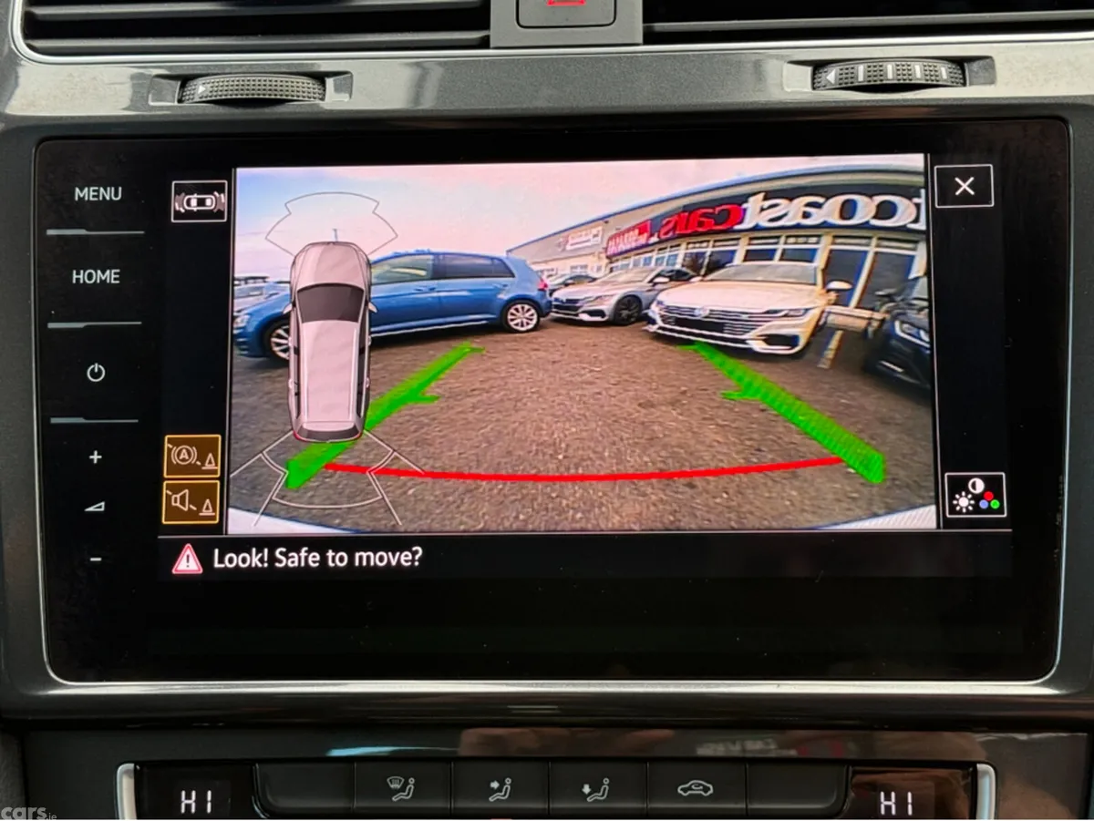 Volkswagen Golf Estate, Diesel, 2019, White