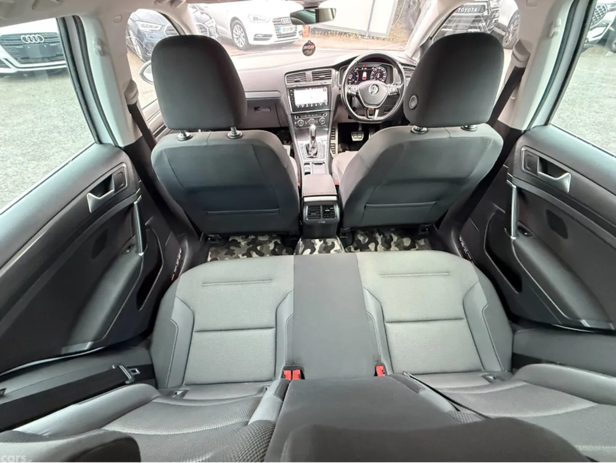 Volkswagen Golf Estate, Diesel, 2020, White