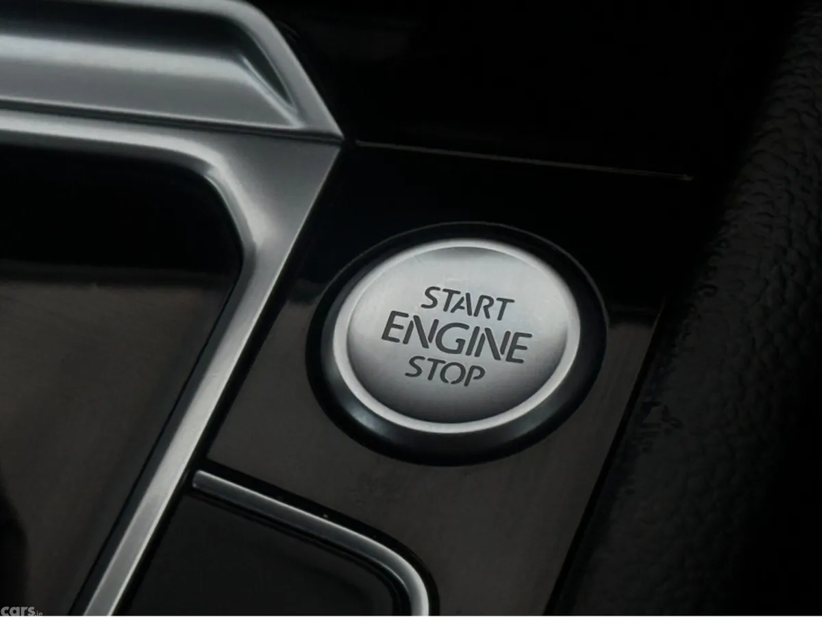 Volkswagen Arteon Saloon, Petrol, 2017, Blue