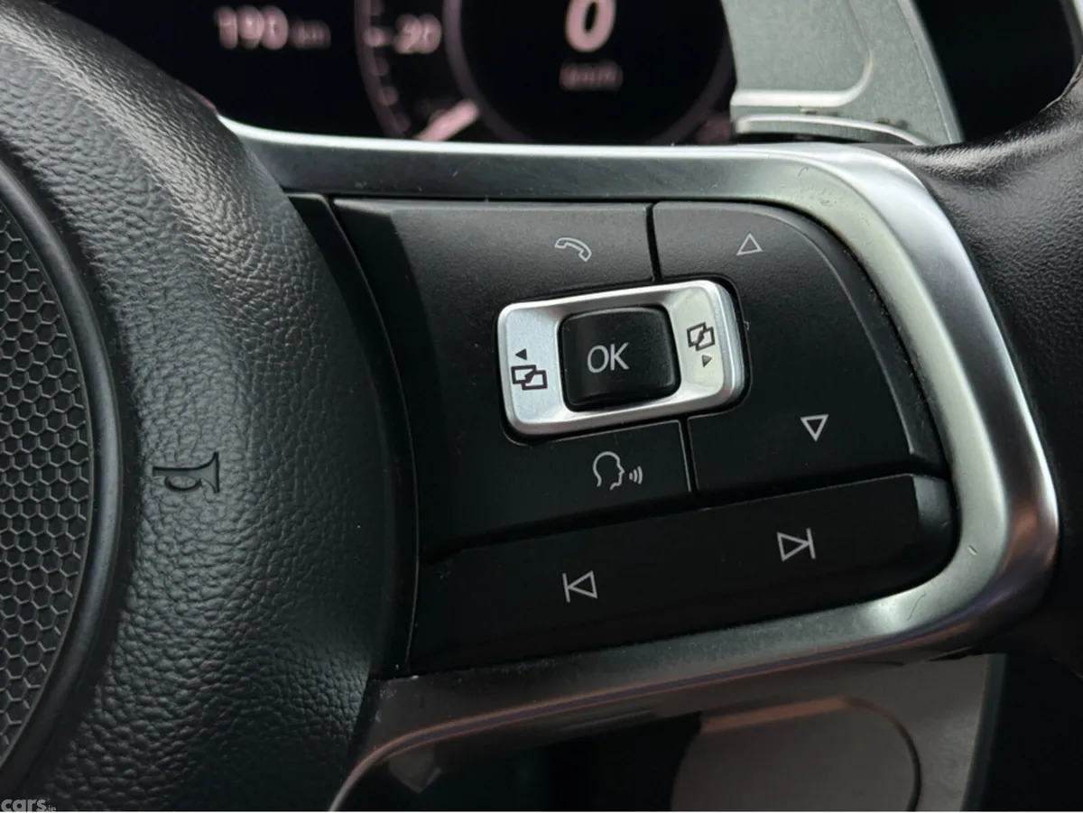 Volkswagen Arteon Saloon, Petrol, 2017, Blue